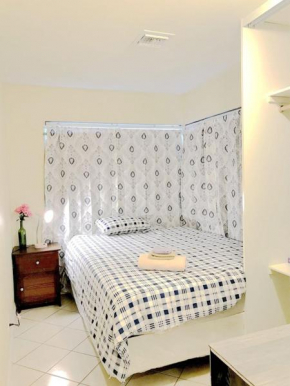New bedroom queen size bed at Las Vegas for rent-4